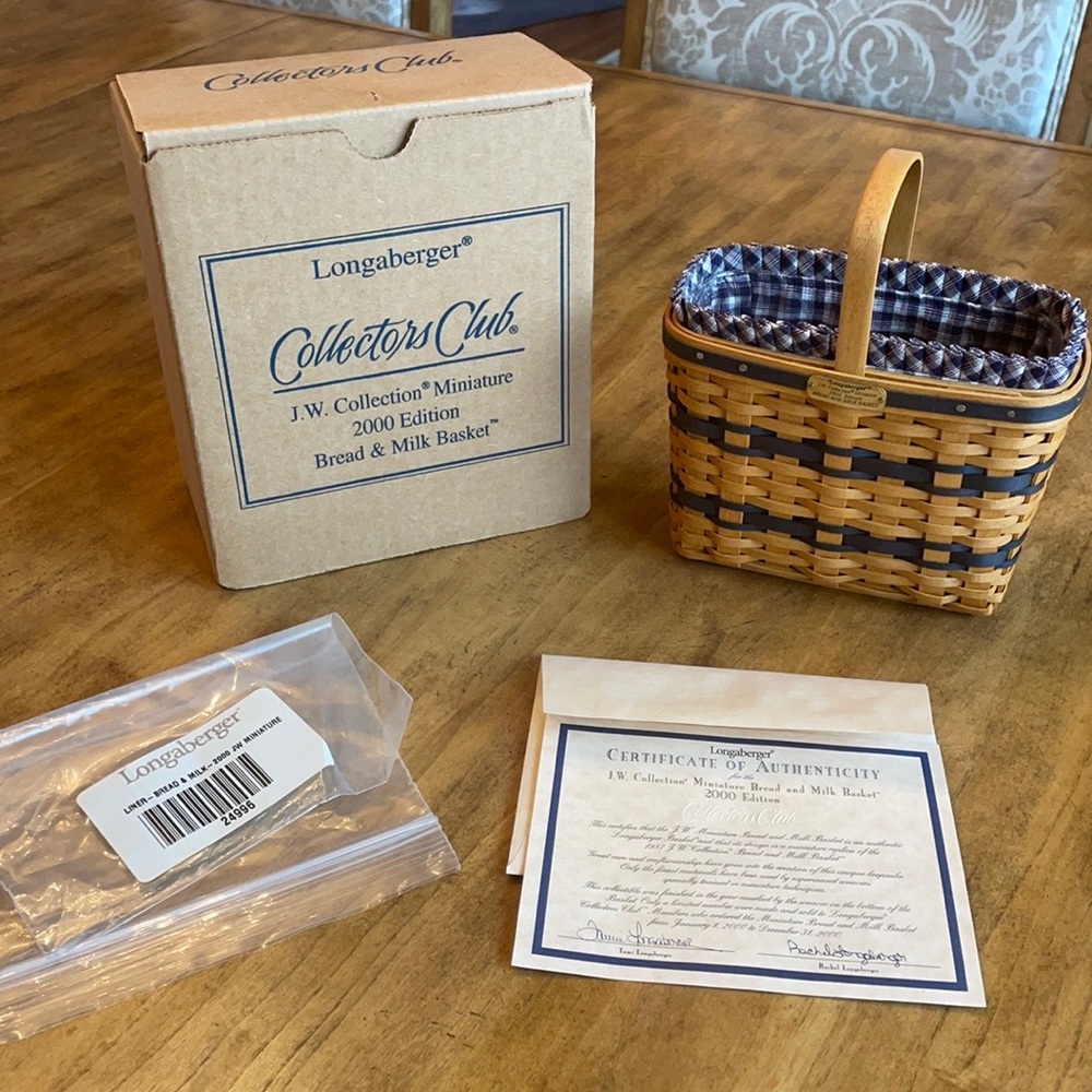 Longaberger Collectors Club Miniature 2000 Edition Bread and Milk Basket